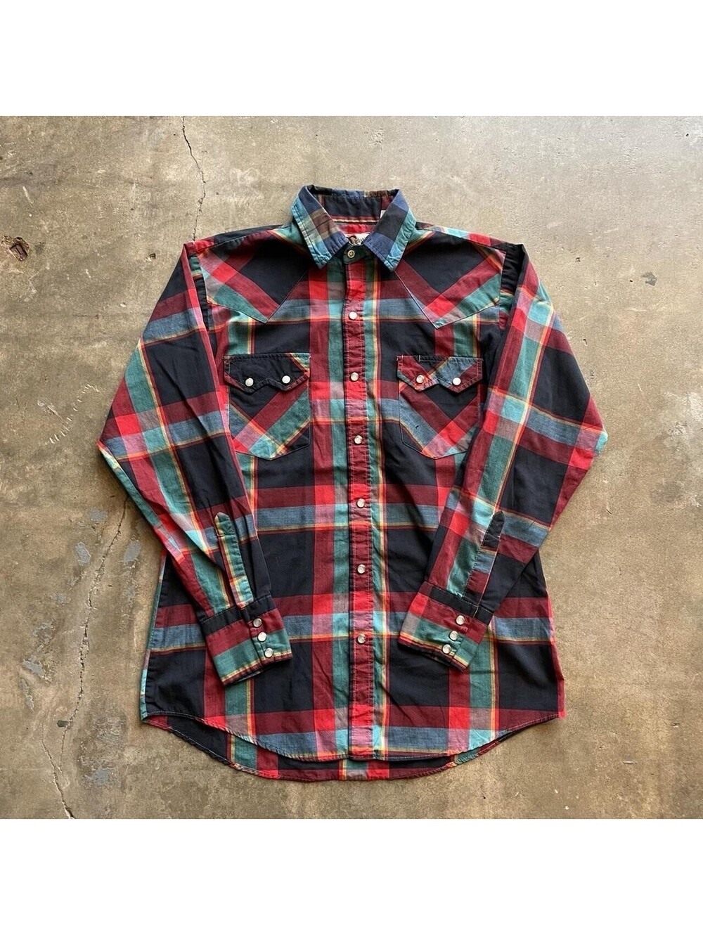 Vintage 90s DEE CEE Brand Plaid Pearl Snap Shirt Sawtooth Pockets Men's Size M